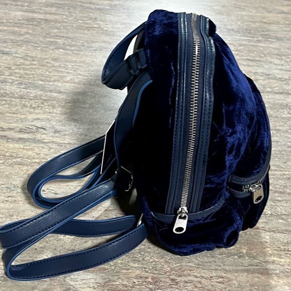 cynthia rowley knox velvet mini backpack NWT Cynthia Rowley navy blue velvet mini backpack